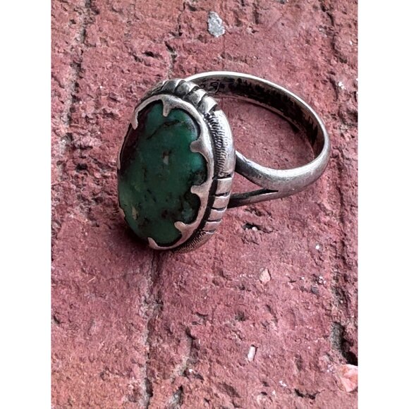 Sterling Silver Ring With Green Oval Turquoise Stone Size 7 - Picture 11 of 13